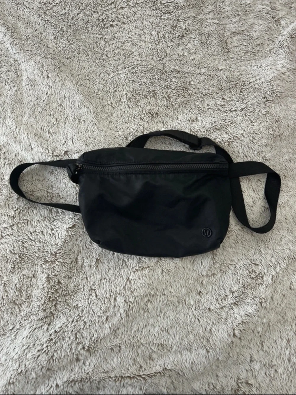 Lululemon Go Lightly Belt Bag
